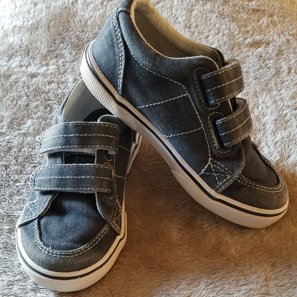 Boys Sperry Halyard Sneakers Sz 9.5w